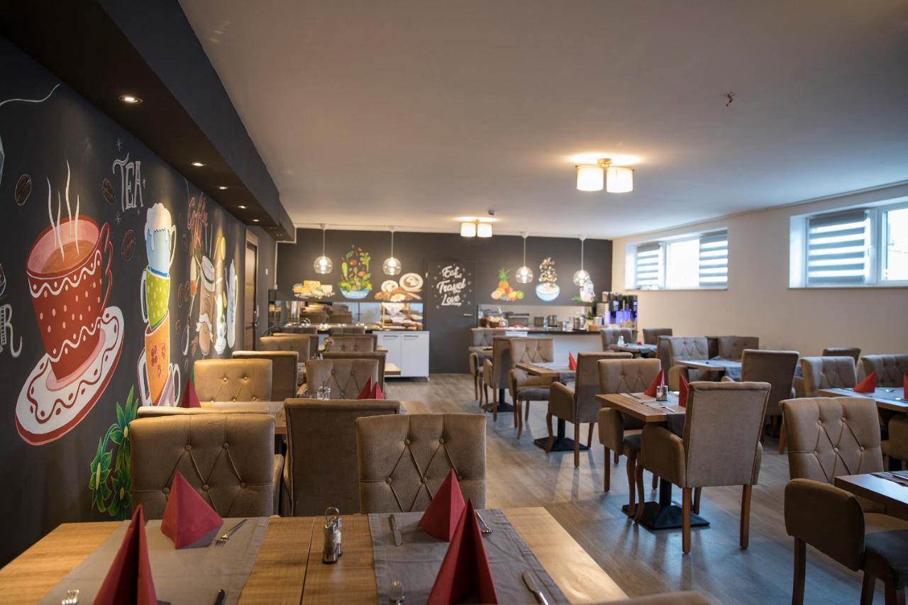 Hotel Hausen Obertshausen Frankfurt エクステリア 写真