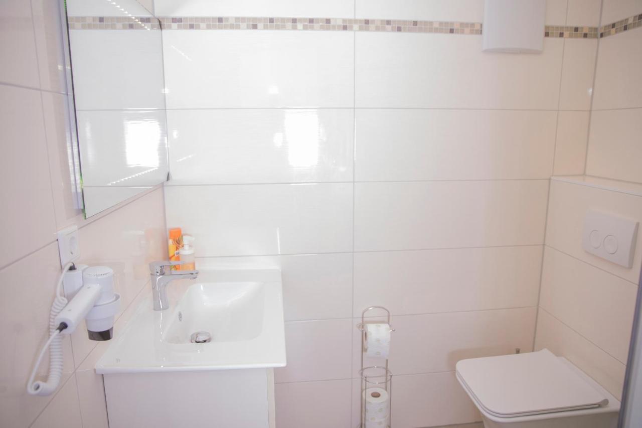 Hotel Hausen Obertshausen Frankfurt エクステリア 写真